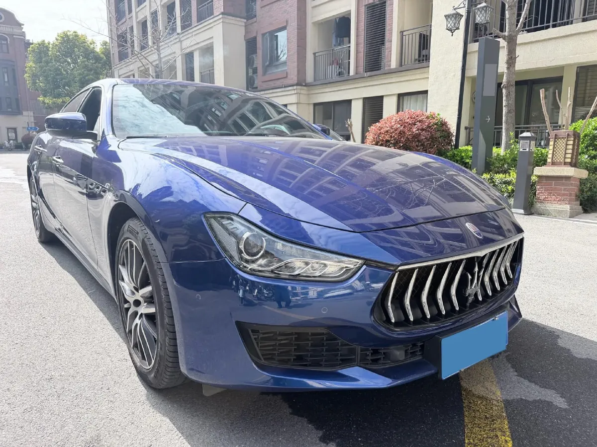 2019 Maserati Ghibli 3.0T 350HP V6 8AT,autocango,china used car exporter,china ev exporter,chinese used car exporter,chinese used ev exporter
