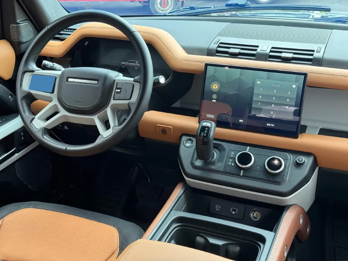 2023 Land Rover Defender 3.0T 400HP L6 8AT,autocango,china used car exporter,china ev exporter,chinese used car exporter,chinese used ev exporter