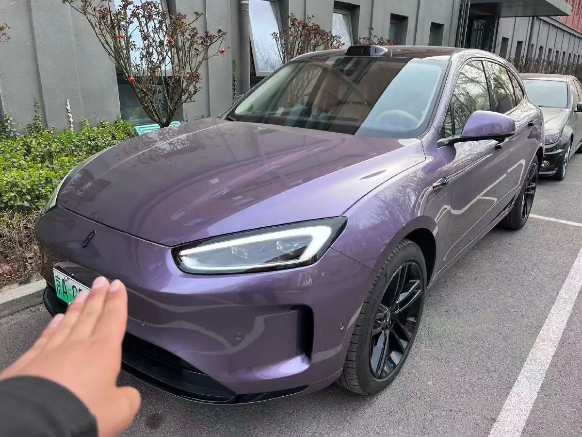 2025 AITO AITO M5 1.5T 152HP L4 REEV 42KWH,autocango,china used car exporter,china ev exporter,chinese used car exporter,chinese used ev exporter
