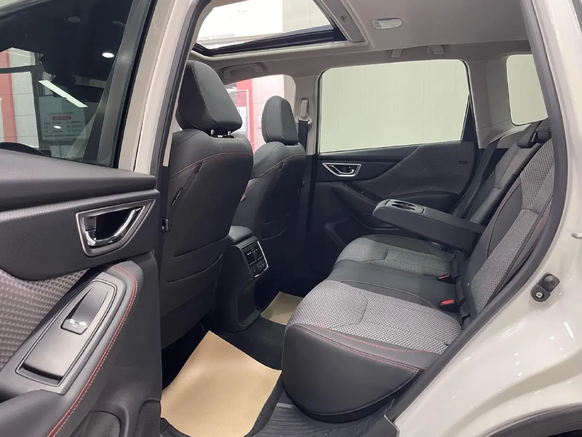 2021 Subaru Forester 2.0L 154HP H4 CVT,autocango,china used car exporter,china ev exporter,chinese used car exporter,chinese used ev exporter
