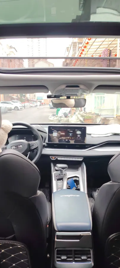 2021 Geely Preface 2.0T 190HP L4 7DCT,autocango,china used car exporter,china ev exporter,chinese used car exporter,chinese used ev exporter