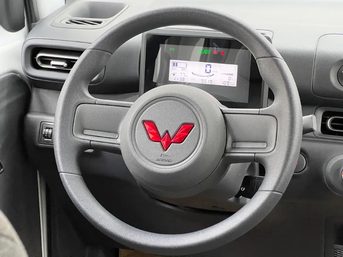 2025 WuLing ZhiGuang BEV 17.7KWH,autocango,china used car exporter,china ev exporter,chinese used car exporter,chinese used ev exporter