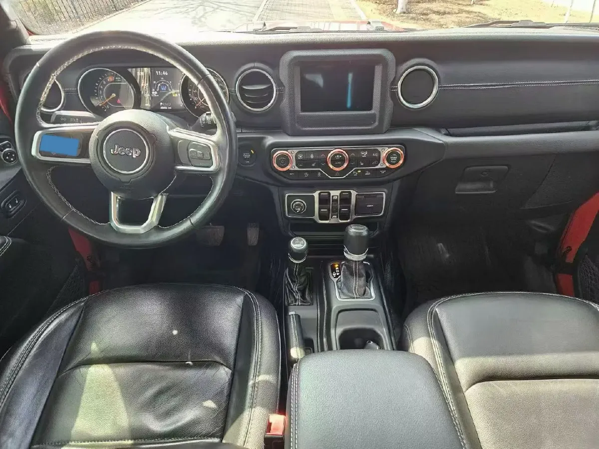 2021 Jeep Wrangler 2.0T 266HP L4 8AT,autocango,china used car exporter,china ev exporter,chinese used car exporter,chinese used ev exporter