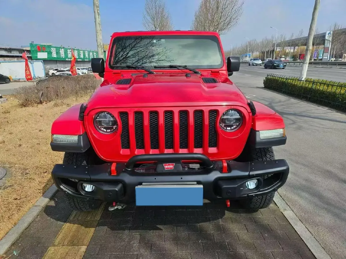 2021 Jeep Wrangler 2.0T 266HP L4 8AT,autocango,china used car exporter,china ev exporter,chinese used car exporter,chinese used ev exporter