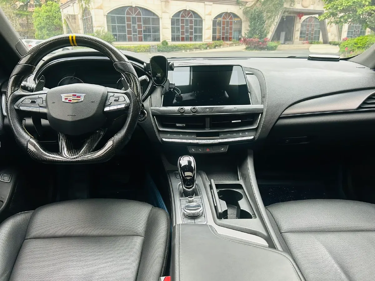 2021 Cadillac CT5 2.0T 237HP L4 10AT,autocango,china used car exporter,china ev exporter,chinese used car exporter,chinese used ev exporter