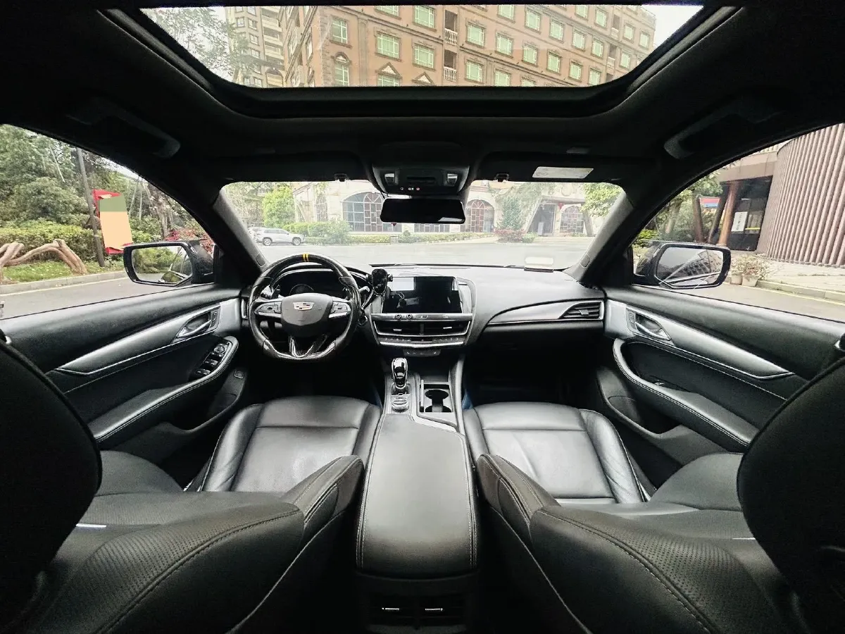 2021 Cadillac CT5 2.0T 237HP L4 10AT,autocango,china used car exporter,china ev exporter,chinese used car exporter,chinese used ev exporter