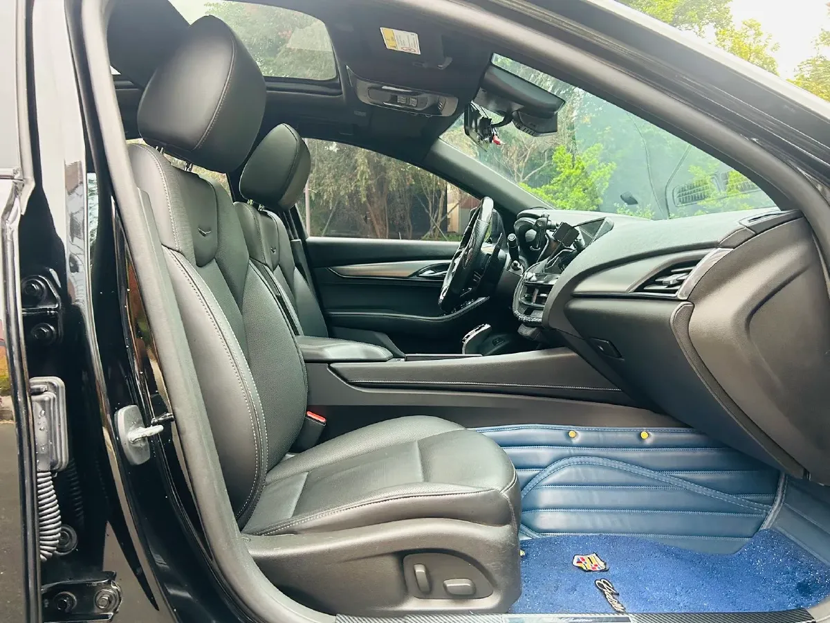 2021 Cadillac CT5 2.0T 237HP L4 10AT,autocango,china used car exporter,china ev exporter,chinese used car exporter,chinese used ev exporter