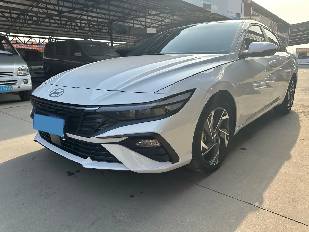2023 Hyundai Elantra 1.5L 115HP L4 CVT,autocango,china used car exporter,china ev exporter,chinese used car exporter,chinese used ev exporter