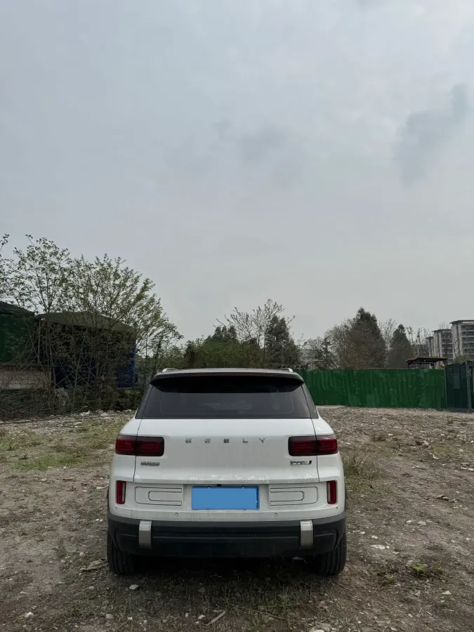 2023 Geely ICON 1.5T 181HP L4 7DCT,autocango,china used car exporter,china ev exporter,chinese used car exporter,chinese used ev exporter