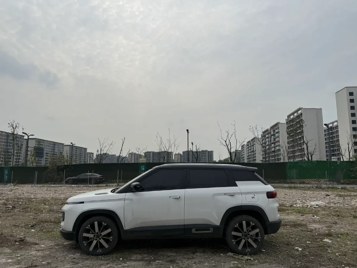 2023 Geely ICON 1.5T 181HP L4 7DCT,autocango,china used car exporter,china ev exporter,chinese used car exporter,chinese used ev exporter