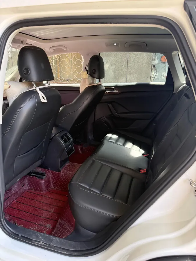 2021 Volkswagen Tharu 1.4T 150HP L4 7DCT,autocango,china used car exporter,china ev exporter,chinese used car exporter,chinese used ev exporter