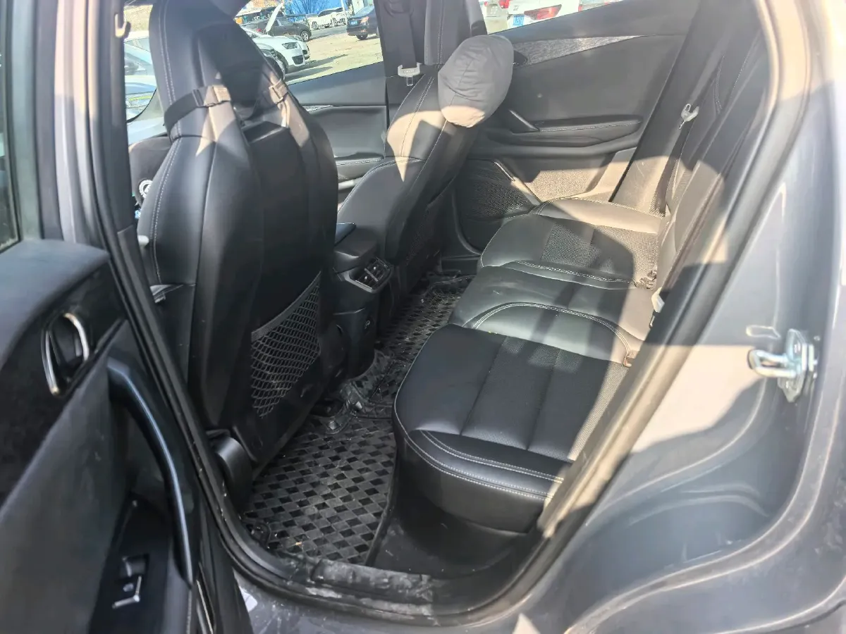 2023 LYNK&CO 06 1.5T 181HP L4 7DCT,autocango,china used car exporter,china ev exporter,chinese used car exporter,chinese used ev exporter