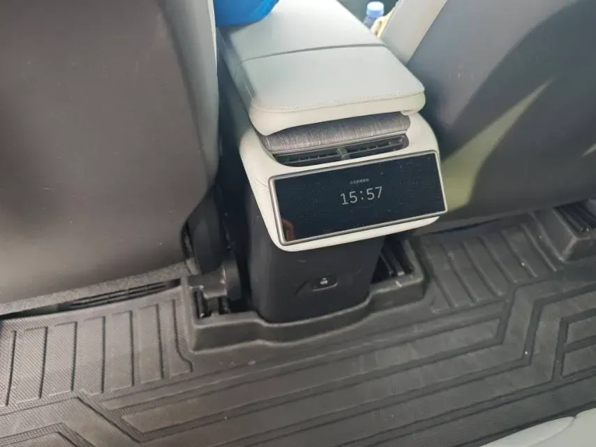 2024 NIO ES6 BEV 75KWH,autocango,china used car exporter,china ev exporter,chinese used car exporter,chinese used ev exporter