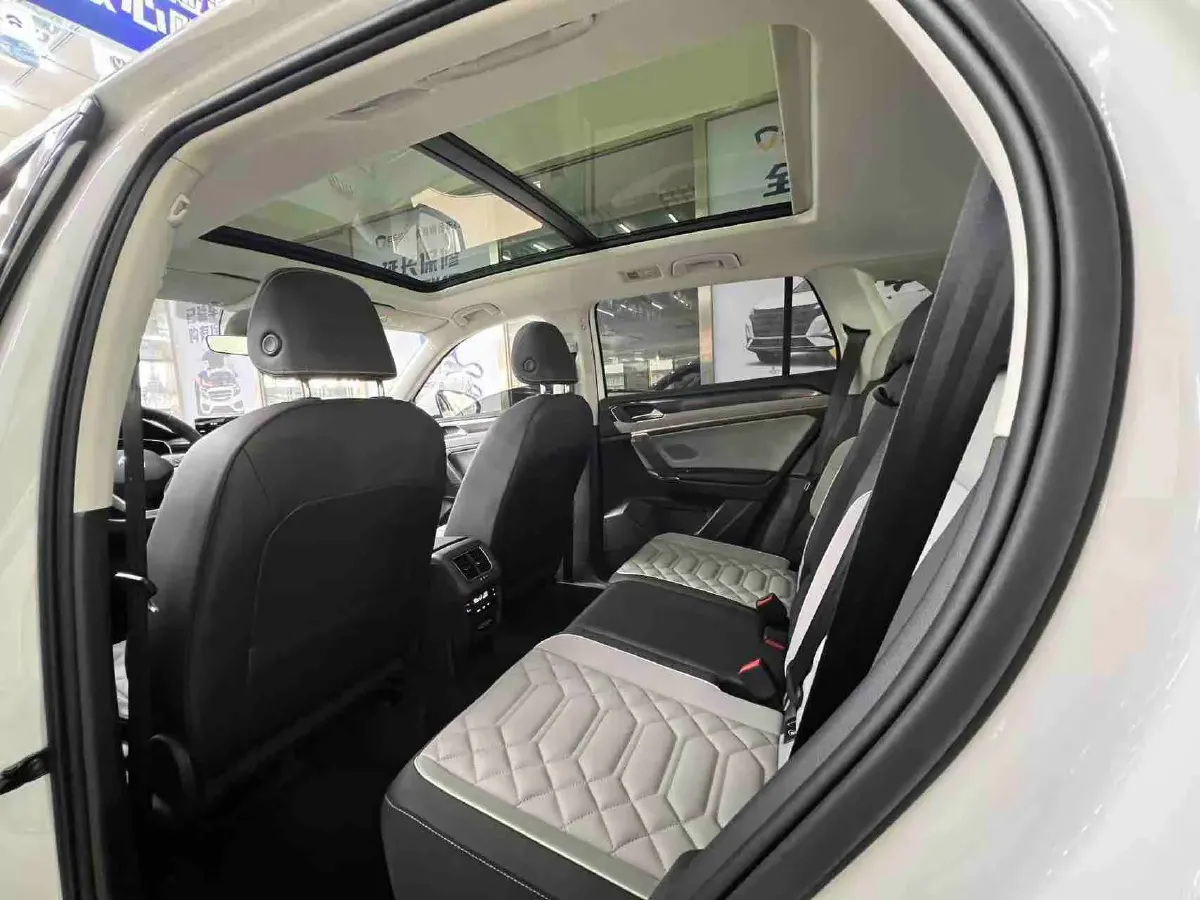 2023 Volkswagen Tayron 1.4T 150HP L4 7DCT,autocango,china used car exporter,china ev exporter,chinese used car exporter,chinese used ev exporter