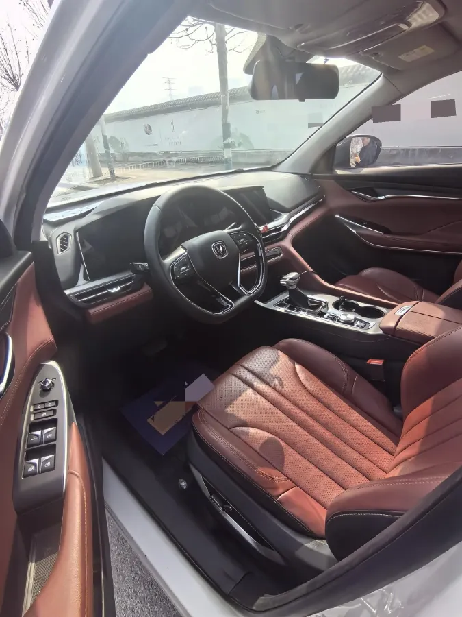 2020 ChangAn CS75 Plus 1.5T 178HP L4 6AT,autocango,china used car exporter,china ev exporter,chinese used car exporter,chinese used ev exporter