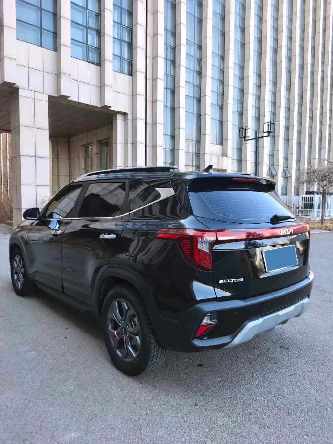 2023 Kia Seltos 1.5L 115HP L4 CVT,autocango,china used car exporter,china ev exporter,chinese used car exporter,chinese used ev exporter