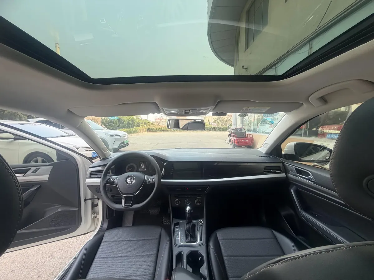 2019 Volkswagen Lavida 1.5L 113HP L4 6AT,autocango,china used car exporter,china ev exporter,chinese used car exporter,chinese used ev exporter