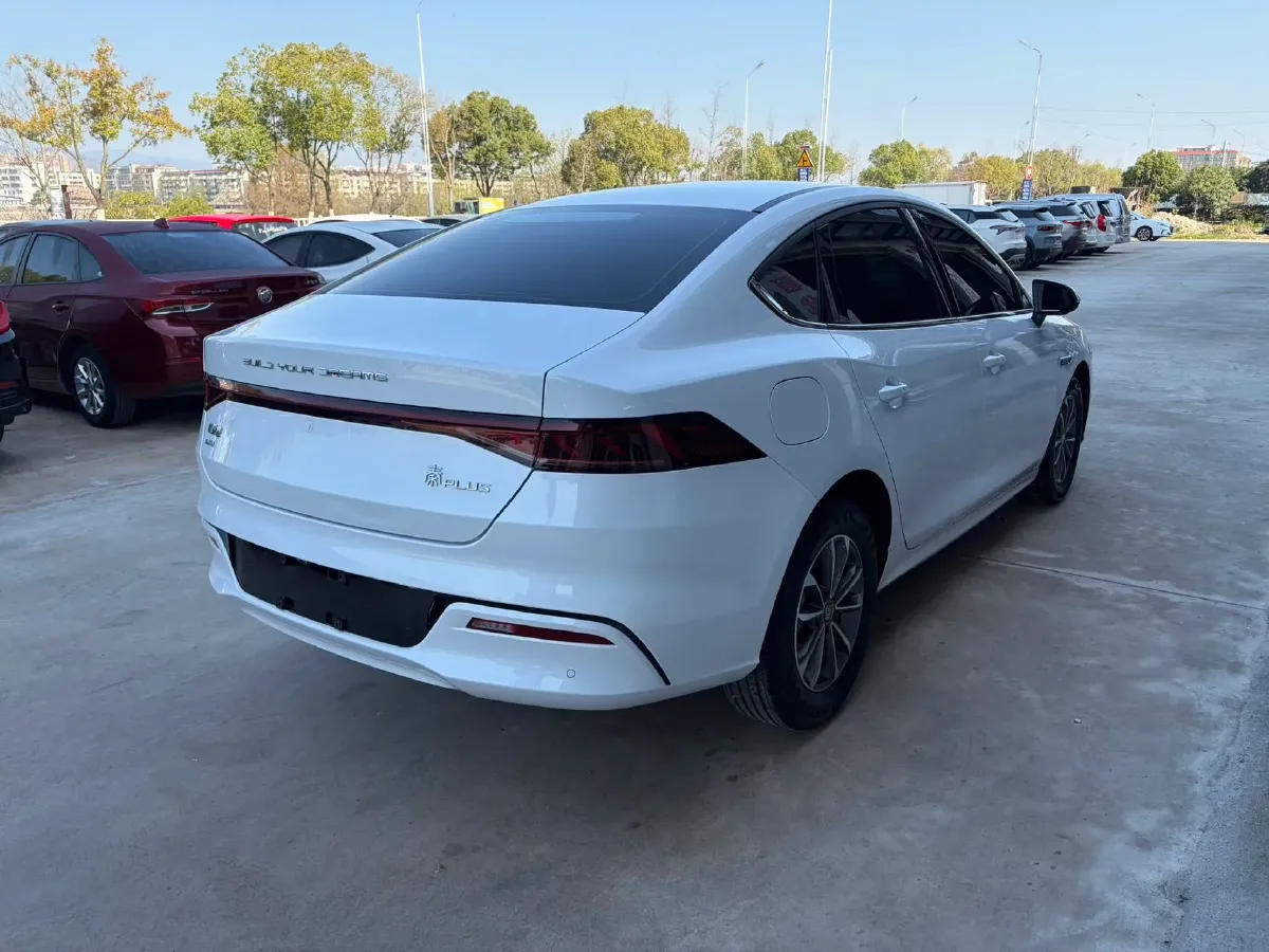 2024 BYD Qin Plus 1.5L 110HP L4 E-CVT PHEV 8.32KWH,autocango,china used car exporter,china ev exporter,chinese used car exporter,chinese used ev exporter