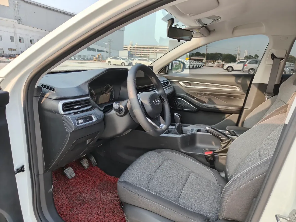 2023 Geely Emgrand 1.5L 127HP L4 5MT,autocango,china used car exporter,china ev exporter,chinese used car exporter,chinese used ev exporter