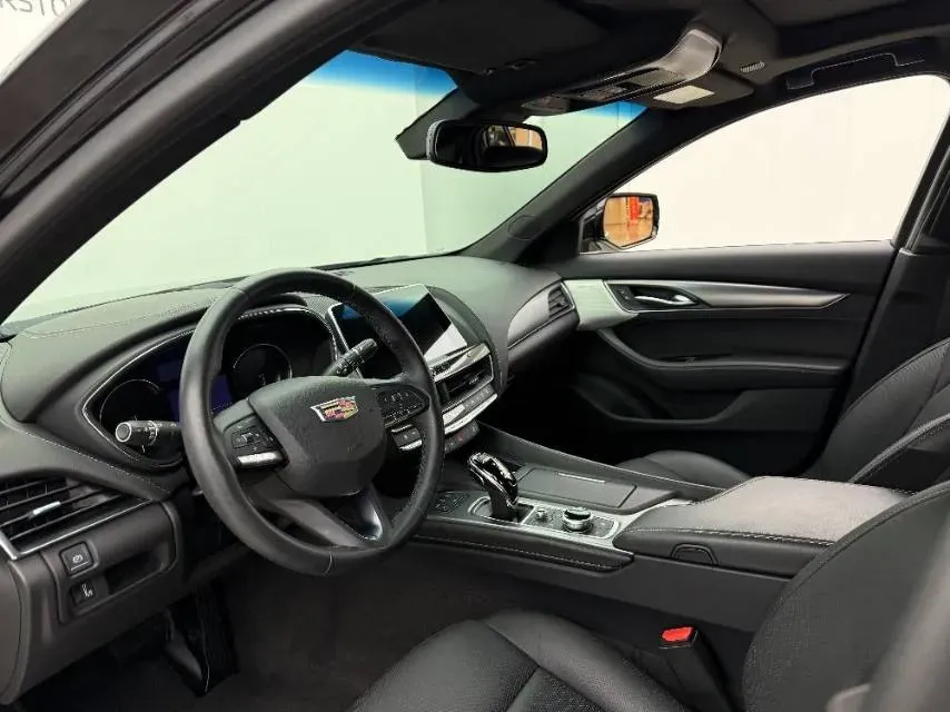 2021 Cadillac CT5 2.0T 237HP L4 10AT,autocango,china used car exporter,china ev exporter,chinese used car exporter,chinese used ev exporter