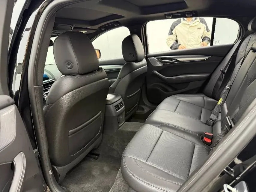 2021 Cadillac CT5 2.0T 237HP L4 10AT,autocango,china used car exporter,china ev exporter,chinese used car exporter,chinese used ev exporter