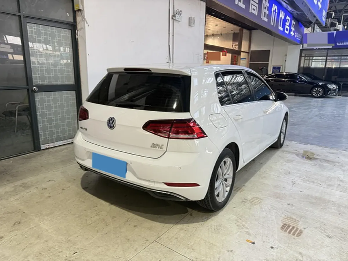 2018 Volkswagen Golf 1.6L 110HP L4 6AT,autocango,china used car exporter,china ev exporter,chinese used car exporter,chinese used ev exporter