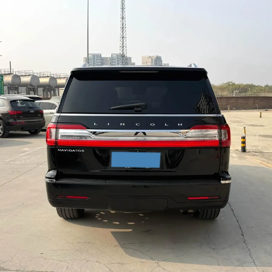 2019 Lincoln Navigator 3.5T 388HP V6 10AT,autocango,china used car exporter,china ev exporter,chinese used car exporter,chinese used ev exporter