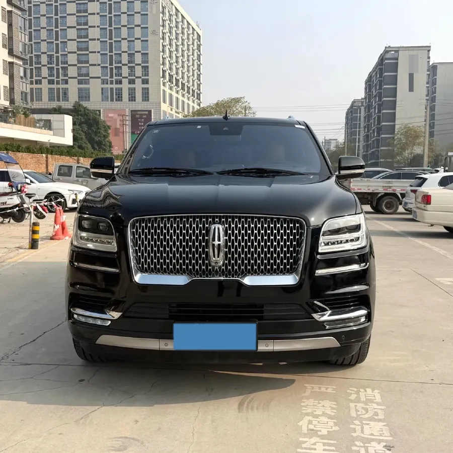2019 Lincoln Navigator 3.5T 388HP V6 10AT,autocango,china used car exporter,china ev exporter,chinese used car exporter,chinese used ev exporter