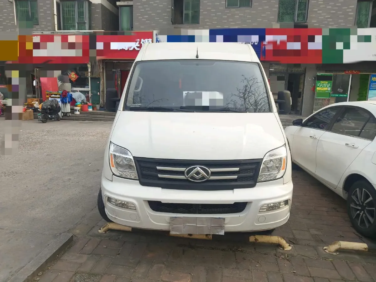 2023 MAXUS XinTu V80 2.0T 127HP L4 6MT,autocango,china used car exporter,china ev exporter,chinese used car exporter,chinese used ev exporter