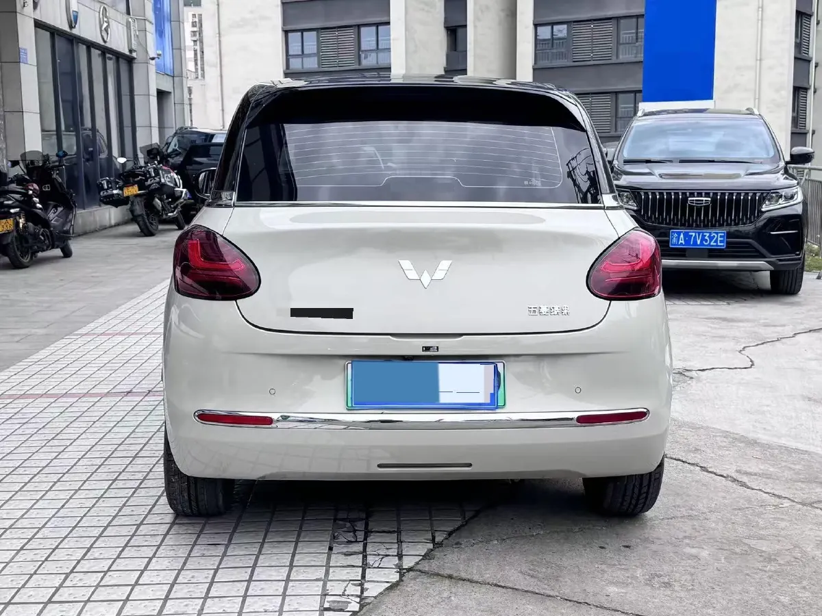 2024 WuLing BinGuo BEV 31.9KWH,autocango,china used car exporter,china ev exporter,chinese used car exporter,chinese used ev exporter