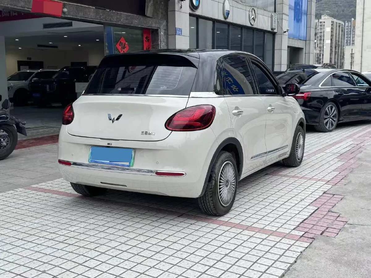 2024 WuLing BinGuo BEV 31.9KWH,autocango,china used car exporter,china ev exporter,chinese used car exporter,chinese used ev exporter