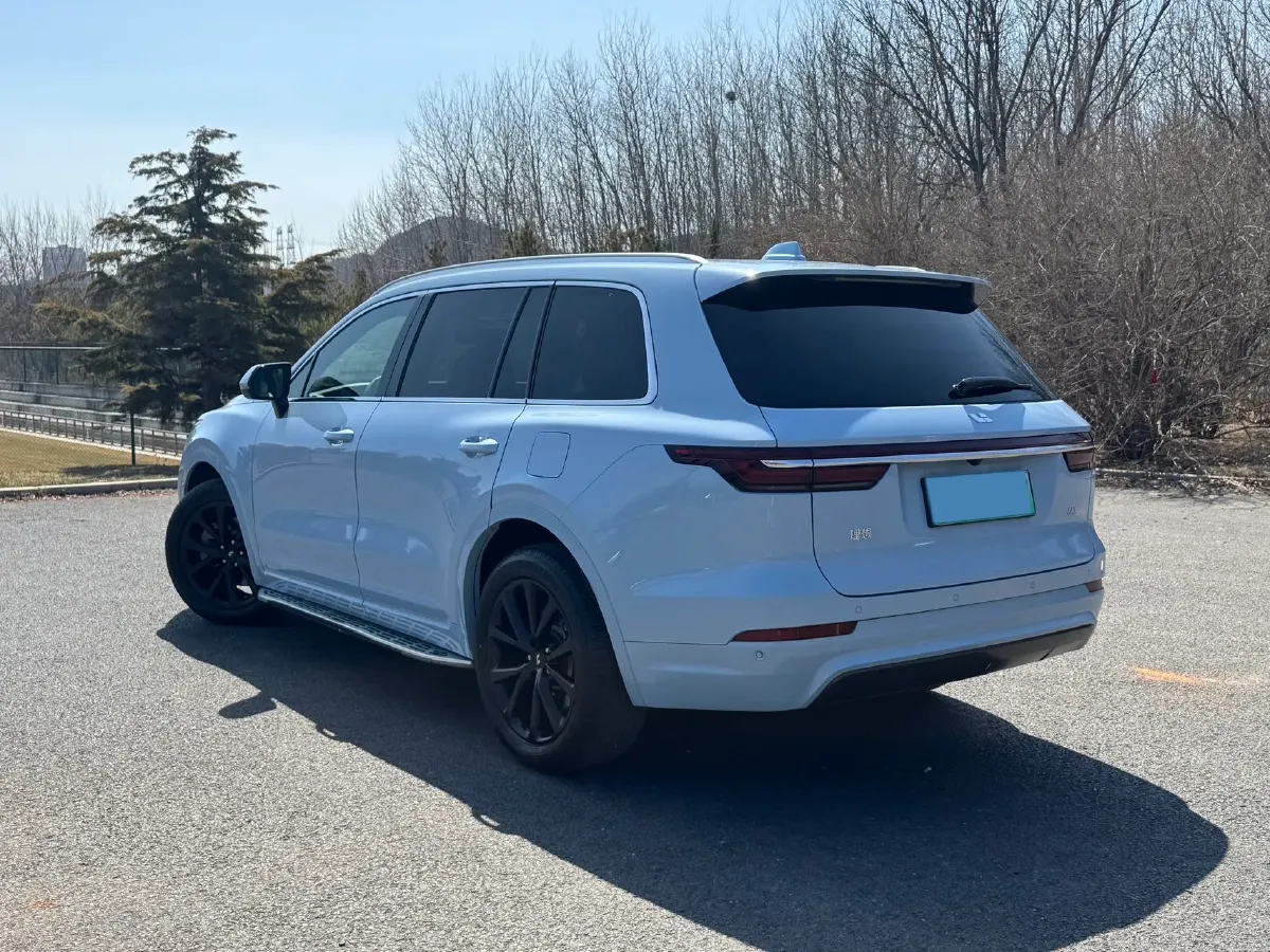 2021 Li ONE Range Extended 131HP REEV 40.5KWH,autocango,china used car exporter,china ev exporter,chinese used car exporter,chinese used ev exporter