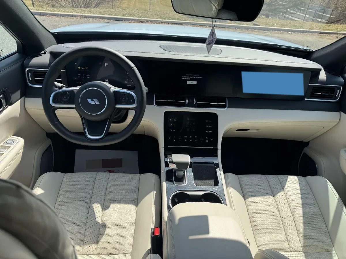 2021 Li ONE Range Extended 131HP REEV 40.5KWH,autocango,china used car exporter,china ev exporter,chinese used car exporter,chinese used ev exporter