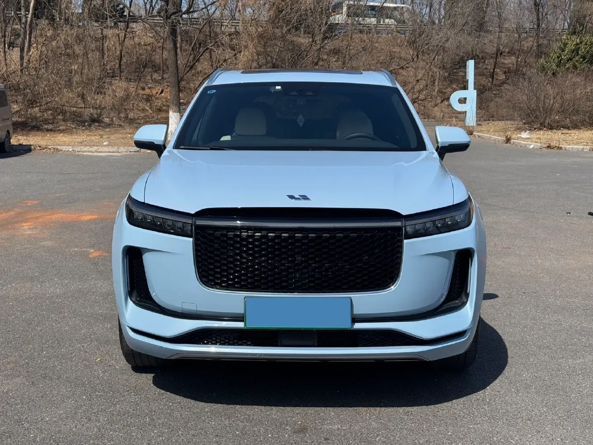 2021 Li ONE Range Extended 131HP REEV 40.5KWH,autocango,china used car exporter,china ev exporter,chinese used car exporter,chinese used ev exporter