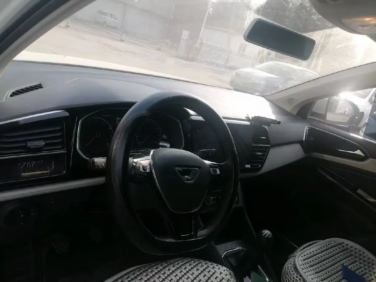 2022 Jetta VS5 1.4T 150HP L4 5MT,autocango,china used car exporter,china ev exporter,chinese used car exporter,chinese used ev exporter