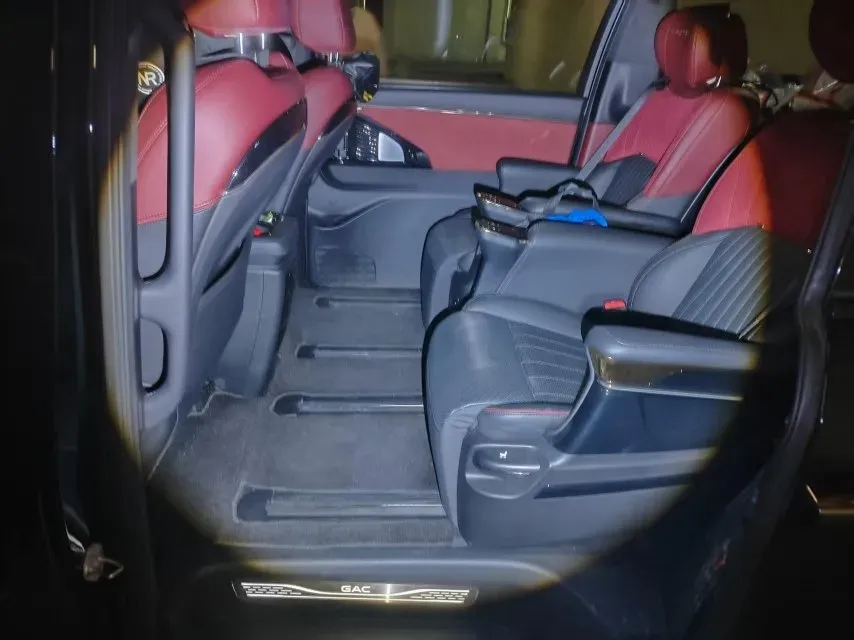 2023 GAC Trumpchi M8 2.0T 252HP L4 8AT,autocango,china used car exporter,china ev exporter,chinese used car exporter,chinese used ev exporter