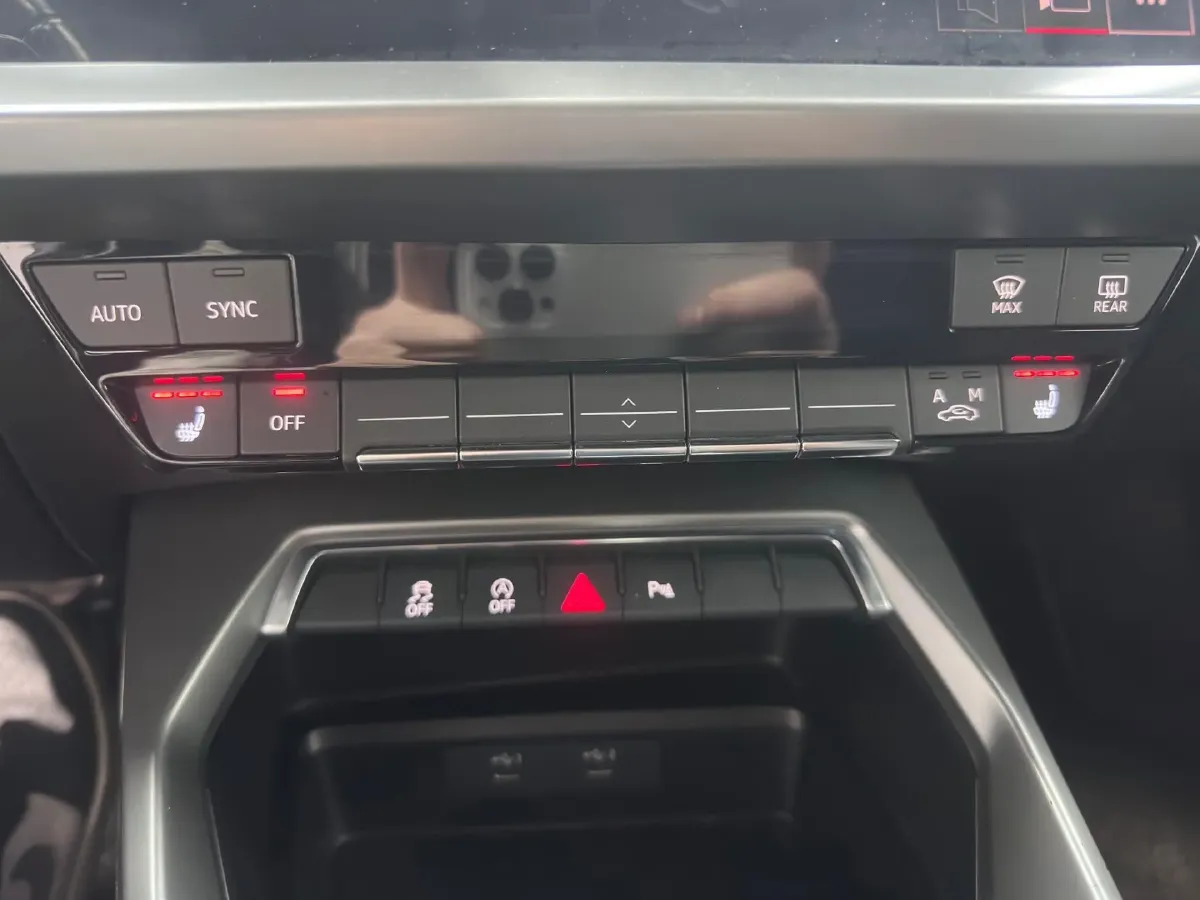 2022 Audi A3 1.4T 150HP L4 7DCT,autocango,china used car exporter,china ev exporter,chinese used car exporter,chinese used ev exporter