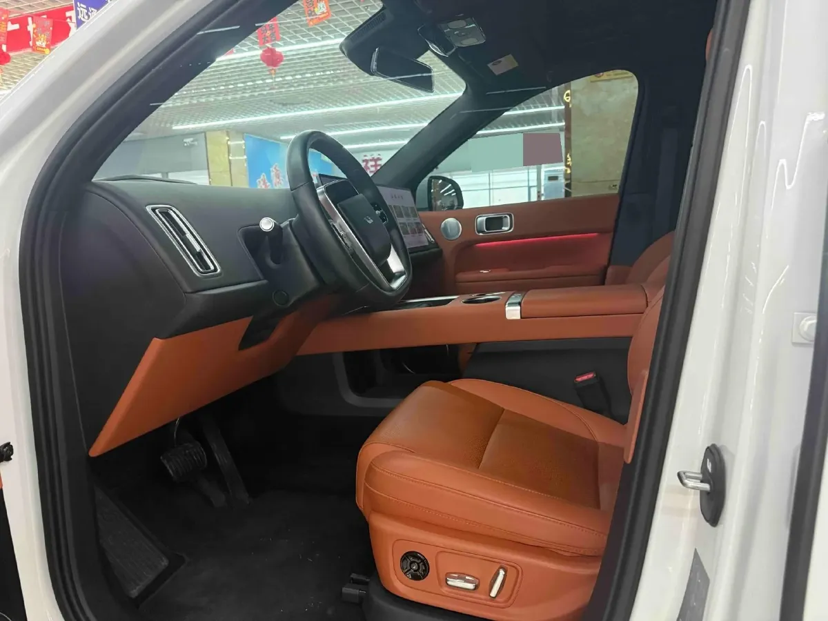 2024 Li L6 Range Extended 154HP L4 REEV 36.8KWH,autocango,china used car exporter,china ev exporter,chinese used car exporter,chinese used ev exporter