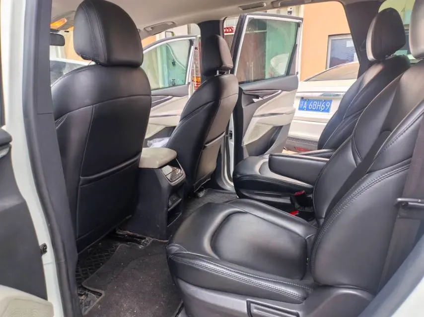 2021 MAXUS G50 1.5T 169HP L4 6MT,autocango,china used car exporter,china ev exporter,chinese used car exporter,chinese used ev exporter