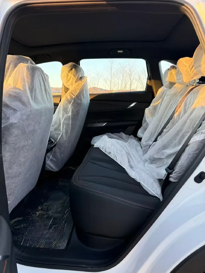 2025 ChangAn CS75 Plus 1.5T 192HP L4 8AT,autocango,china used car exporter,china ev exporter,chinese used car exporter,chinese used ev exporter