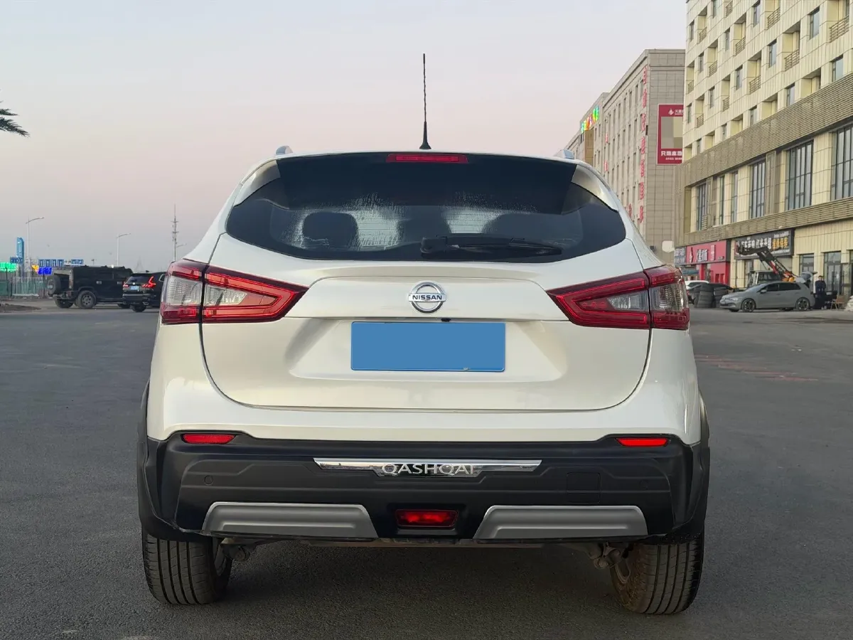 2019 Nissan Qashqai 2.0L 154HP L4 CVT,autocango,china used car exporter,china ev exporter,chinese used car exporter,chinese used ev exporter