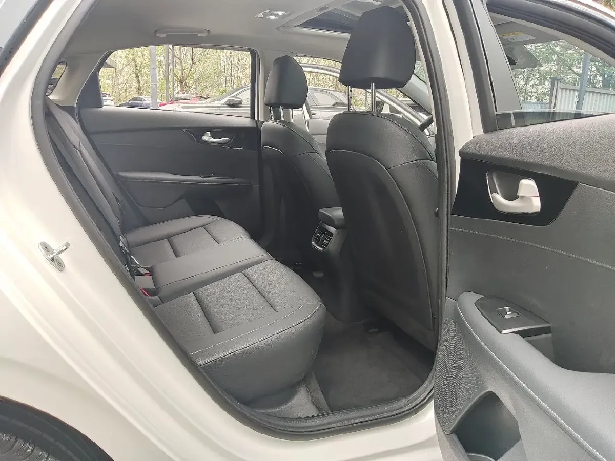 2021 Kia K3 1.5L 115HP L4 CVT,autocango,china used car exporter,china ev exporter,chinese used car exporter,chinese used ev exporter