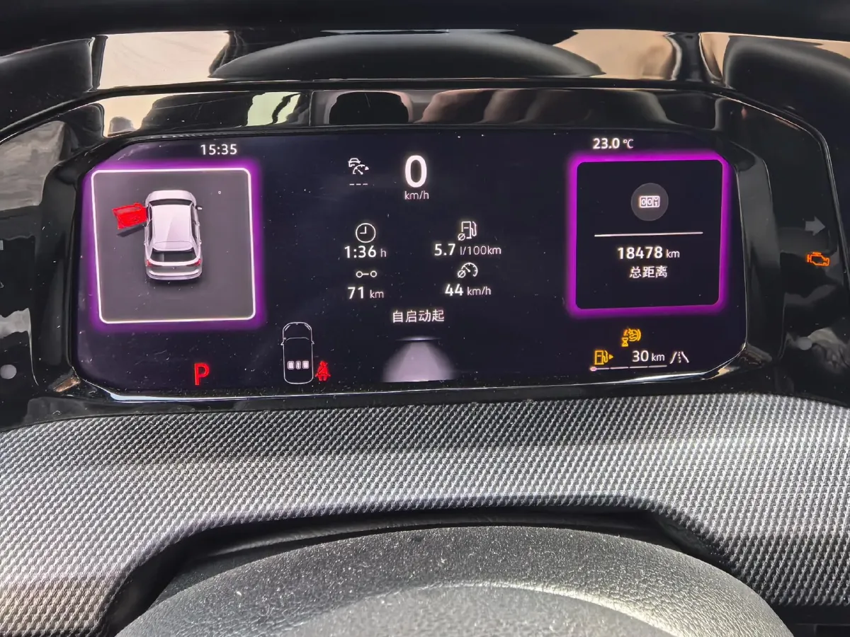 2025 Volkswagen GolfGTI 2.0T 220HP L4 7DCT,autocango,china used car exporter,china ev exporter,chinese used car exporter,chinese used ev exporter