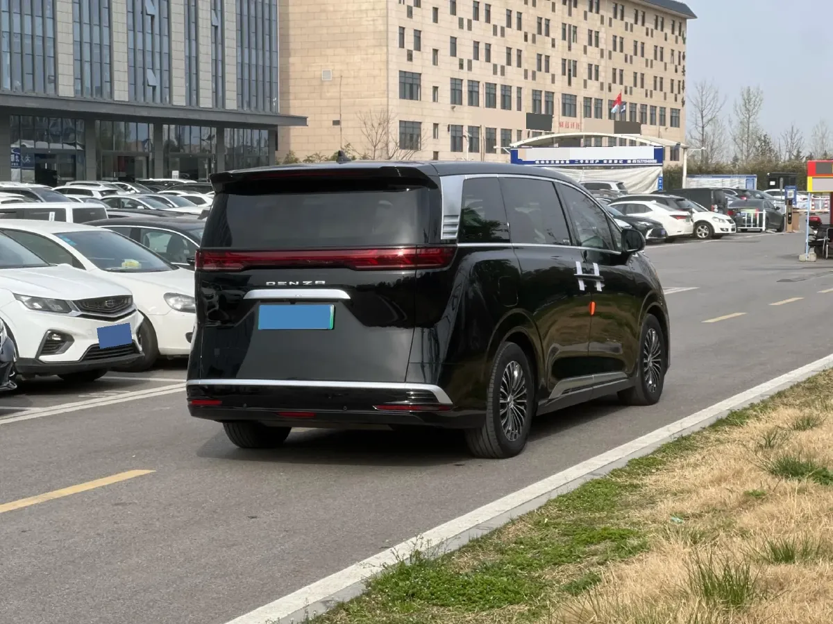2024 Denza D9 1.5T 139HP L4 E-CVT PHEV 40KWH,autocango,china used car exporter,china ev exporter,chinese used car exporter,chinese used ev exporter