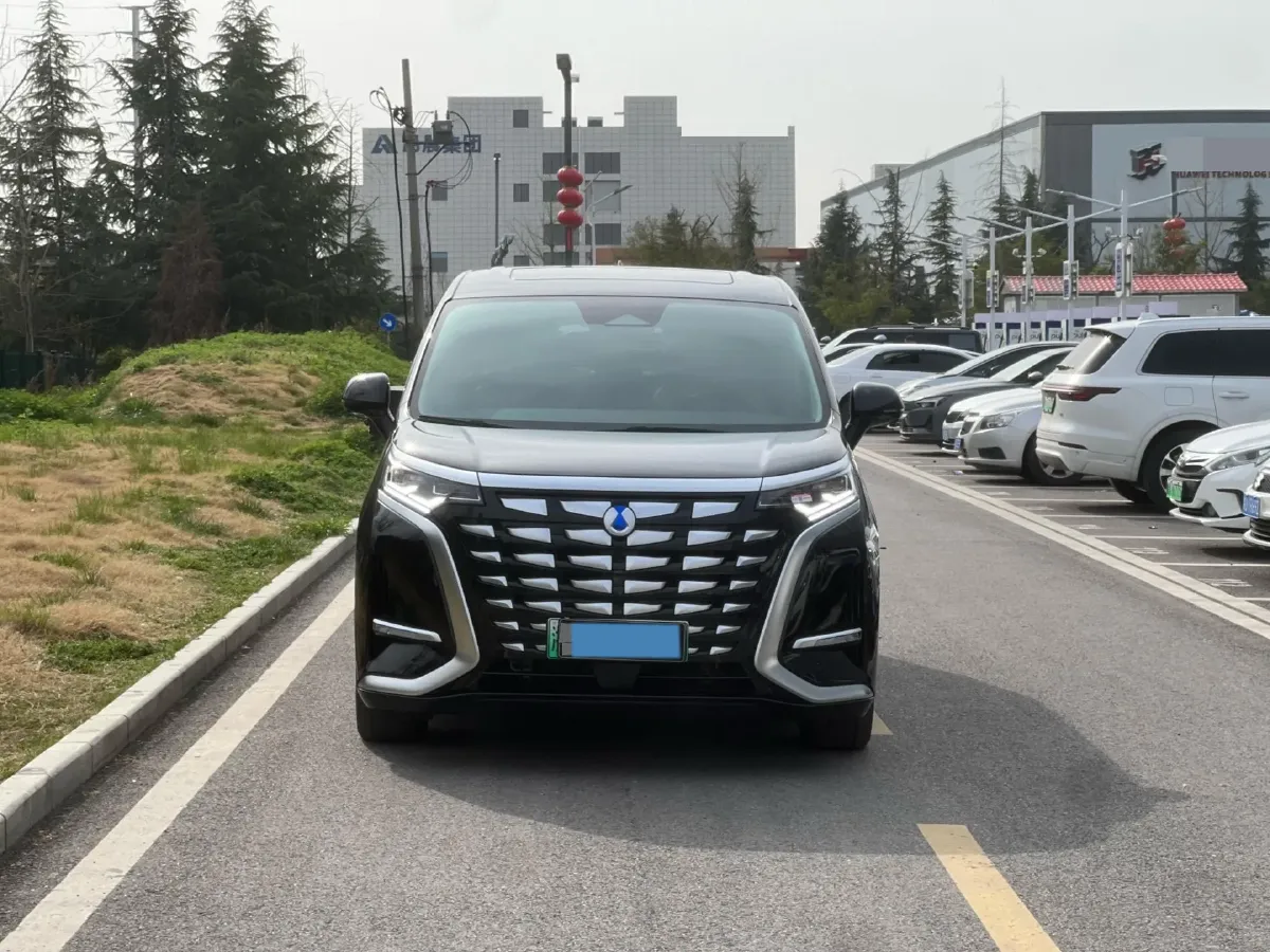 2024 Denza D9 1.5T 139HP L4 E-CVT PHEV 40KWH,autocango,china used car exporter,china ev exporter,chinese used car exporter,chinese used ev exporter