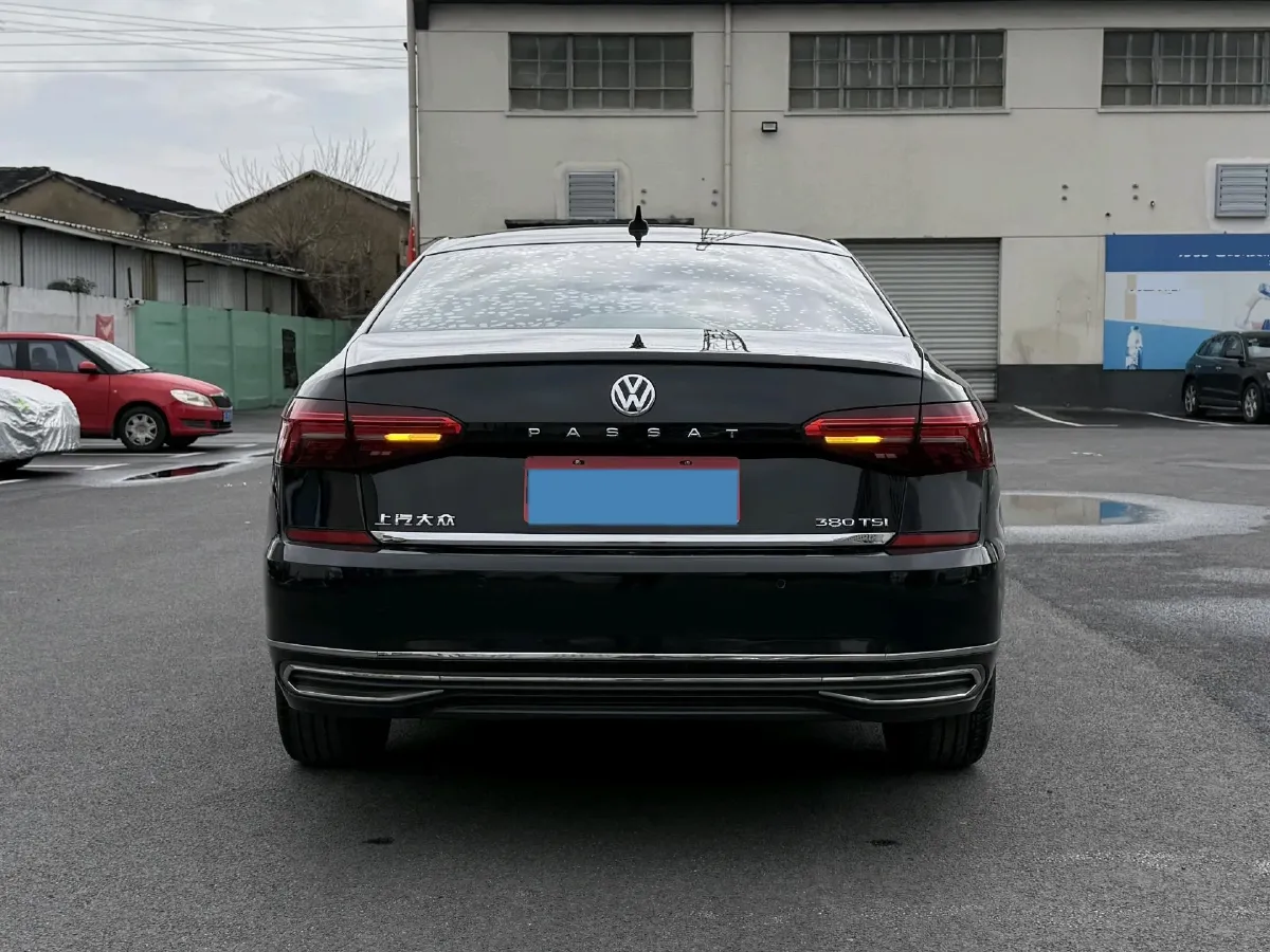 2020 Volkswagen Passat 2.0T 220HP L4 7DCT,autocango,china used car exporter,china ev exporter,chinese used car exporter,chinese used ev exporter