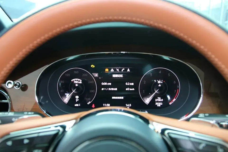 2022 Bentley Bentayga 4.0T 550HP V8 8AT,autocango,china used car exporter,china ev exporter,chinese used car exporter,chinese used ev exporter