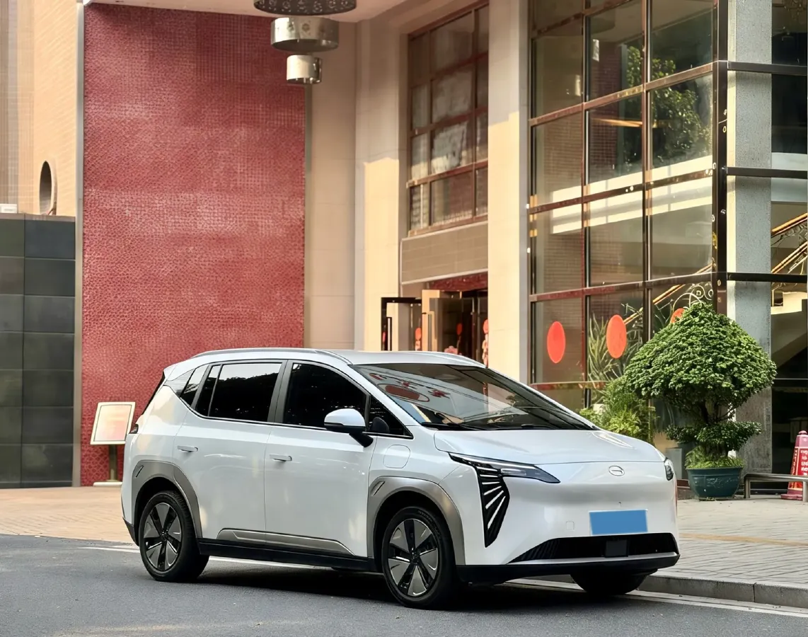 2023 GAC Trumpchi GS4 1.5T 177HP L4 6AT,autocango,china used car exporter,china ev exporter,chinese used car exporter,chinese used ev exporter