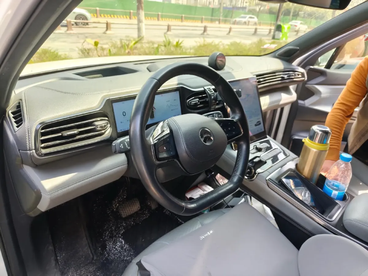 2023 NIO ES8 BEV 75KWH,autocango,china used car exporter,china ev exporter,chinese used car exporter,chinese used ev exporter