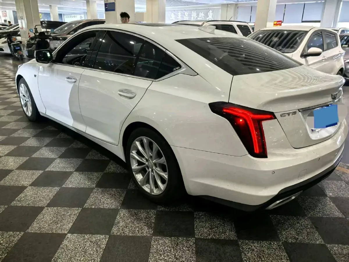 2022 Cadillac CT5 2.0T 237HP L4 10AT,autocango,china used car exporter,china ev exporter,chinese used car exporter,chinese used ev exporter